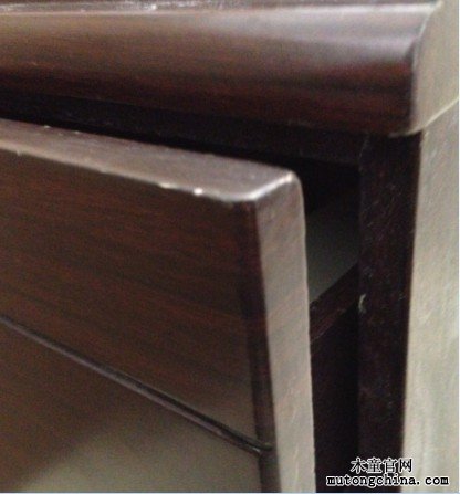 三聚氰胺板家具的辨識(shí)